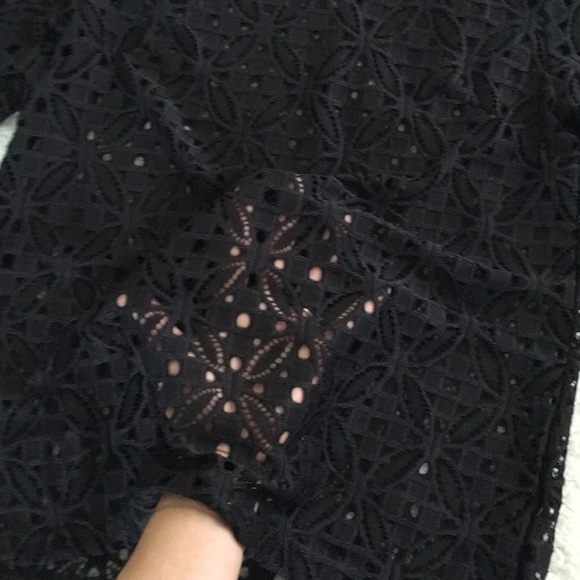 Iris Singer collection Lace top - Picture 3 of 5